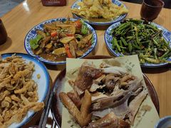 -六禾熏酱小酒馆·东北菜(海甸岛店)