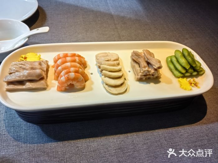 HOMES上海本帮菜(襄阳公园店)图片