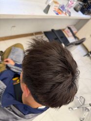 -镁连社·美联社