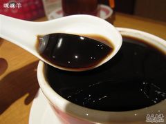 龟苓膏一勺-恭和堂 龟苓膏(铜锣湾店)