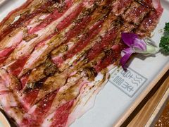 牛五花-喜来稀肉(北外滩白玉兰广场店)