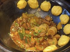 -鱼窝棚柴火铁锅炖(富山屯店)