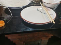 -鱼窝棚柴火铁锅炖(富山屯店)