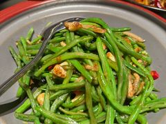 -鸽子侯·家宴·平价海鲜(绿地店)