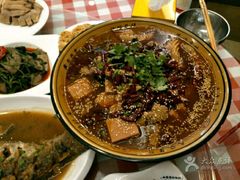 毛血旺-鲁班小馆(政四街店)