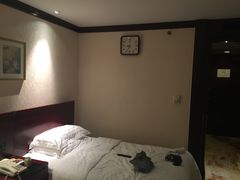 -北京保利大厦酒店(东四十条地铁站店)