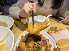 -关东小磨东北菜(上海长风大悦城店)