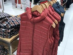 -优衣库(北京万柳华联购物中心店)