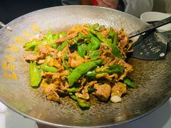 -费大厨辣椒炒肉(高铁吾悦广场店)