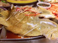 -日进一片海.生腌海鲜火锅.宵夜烧烤(三里屯总店)