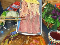 -由衷贵州酸汤牛肉火锅(新桥店)