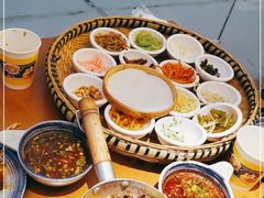 -包整·丝娃娃(一览甲秀楼风景店)