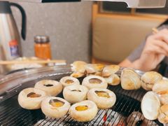 -围炉肉舍•炭烤活鳗•丹东海鲜烤肉(步行街店)