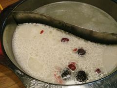 鸳鸯锅底-傣妹火锅(南京东路一店)