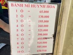 -Bánh Mì Huynh Hoa