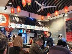 -爆炸头阿姨小四川正宗川味小吃(无任何分店)