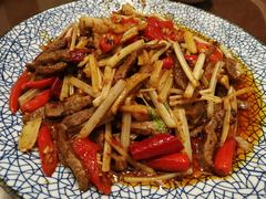 -谢老五跷脚牛肉·非遗传承店