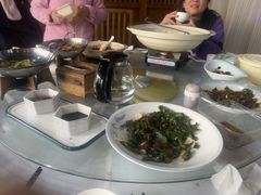 -鄱阳湖·江西小炒·瓦罐煨汤(五道口店)