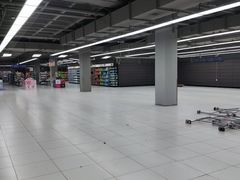 -家乐福(古北店)