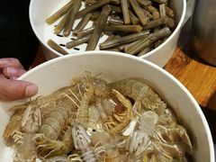 -马路边上·小海鲜烧烤(八一路店)
