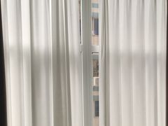 -卡罗酒店(东门晒布地铁站店)