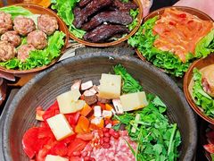 -黔有有贵州酸汤夺夺粉火锅(五味十字店)