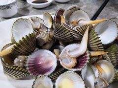 -四川小胡子海鲜(丁村万人海鲜广场店)