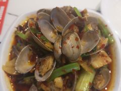 -凤凰路何眼镜香辣蟹(花果园店)
