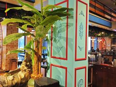 -壹号院音乐餐厅•烤全羊•新疆菜(浐灞店)