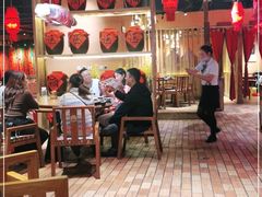 -老滇山寨•云南特色菜•地方菜•民族风情歌舞表演(金碧店)