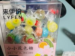 -来伊份(我格广场武宁路店)