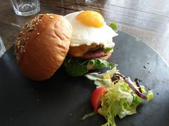 -HIGH FIVE哈福手工汉堡(桂林路店)