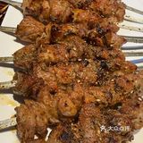 爱吃烤串的！必须尝尝他家的鲜羊肉串
