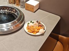 -黑金·寻焰自助百汇·烤肉·火锅(中街店)