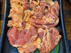 -韩风烤牛肉冷面店