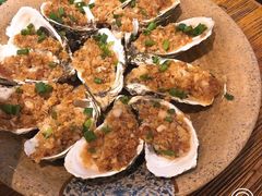蒜蓉生蚝-胡桃里乐队酒馆(鎏嘉码头店)