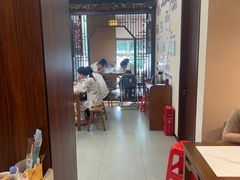 -邱芳粉店(迎宾大道旗舰店)