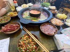 -黄潇洒老火锅(九眼桥宏济巷店)