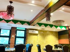 -木卡买提新疆餐厅·清真(新里海顿公馆店)
