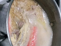 -红鼎豆捞·非遗鲍皇汤火锅(宝丰路店)