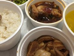 -老乡鸡(武汉中南梅苑小区地铁站店)