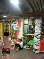 -玩元素·家庭游乐成长中心(香格里拉店)