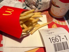 -麦当劳(轻轨曹杨路店)