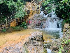 -牛鱼嘴原始生态风景区