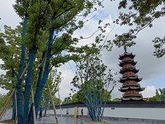 -龙华寺