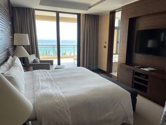 -海南清水湾莱佛士酒店