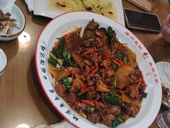 -鲁南仔·滕州炒鸡(经三路店)