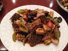 -老胶东家常菜馆(市场一路店)