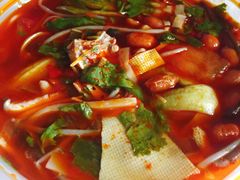 老友粉-红鼻子桂林米粉(金唐新光界店)