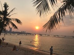 -J Daeng Seafood